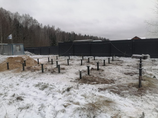 Фундамент на винтовых сваях 10x10м